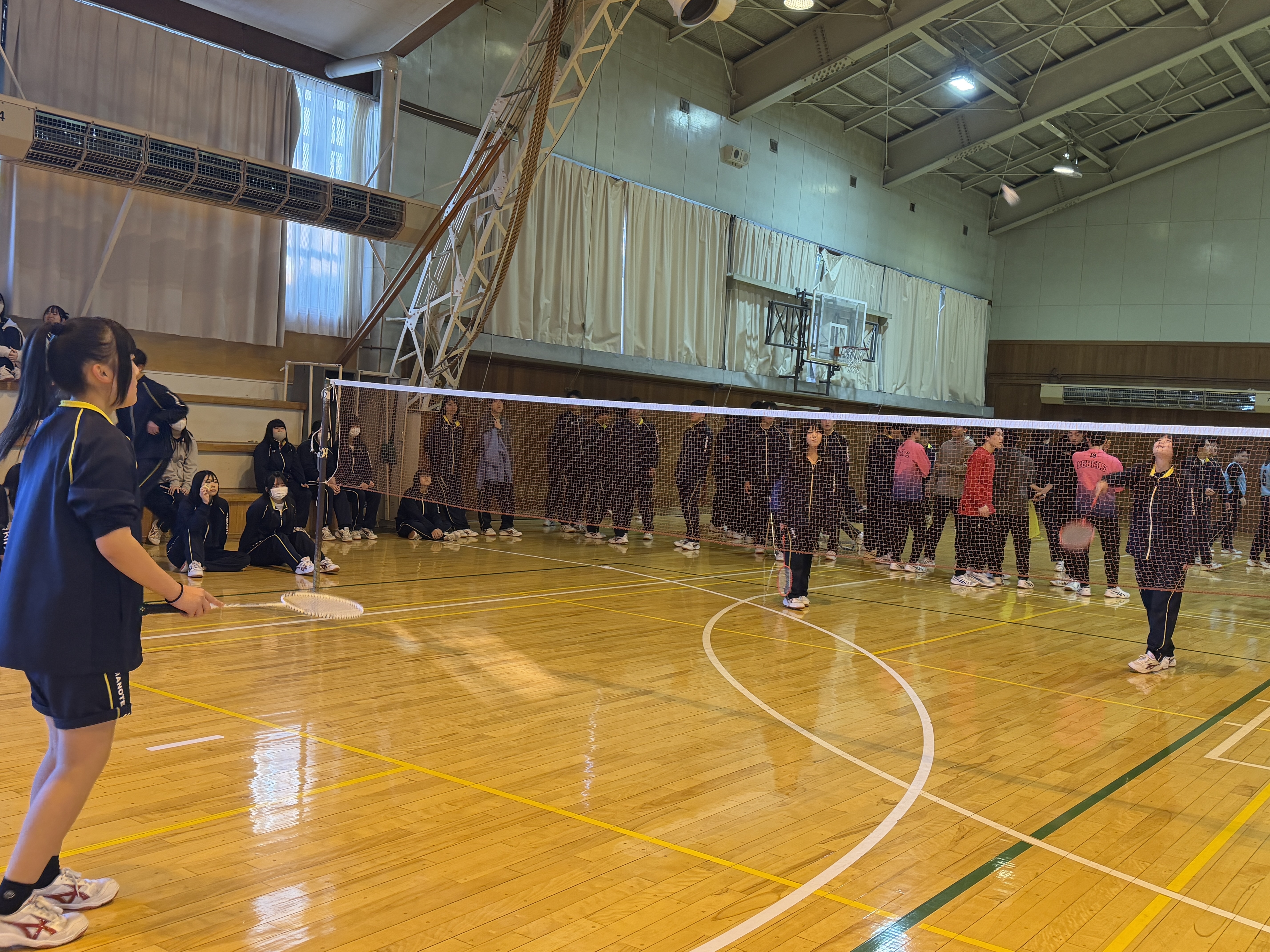 女子バドミントン